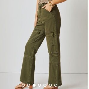 Pilcro Anthropologie Utility Cargo Pants in Olive, Size 29